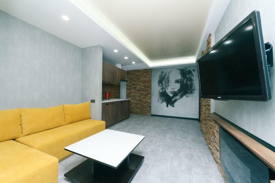 Hotrent City Kiev Luaran gambar